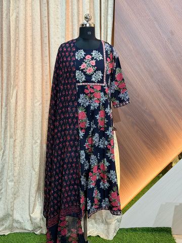 B111 - Anarkali kurtis with Dupatta
