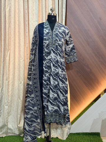 B126 - Anarkali kurtis with Dupatta