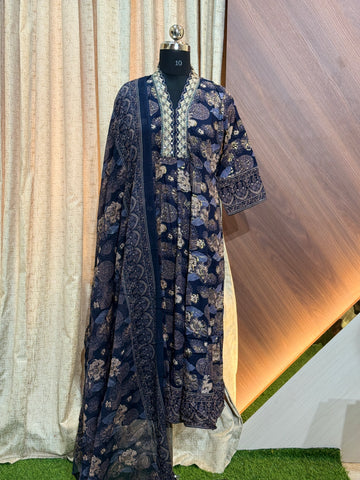 B123 - Anarkali kurtis with Dupatta