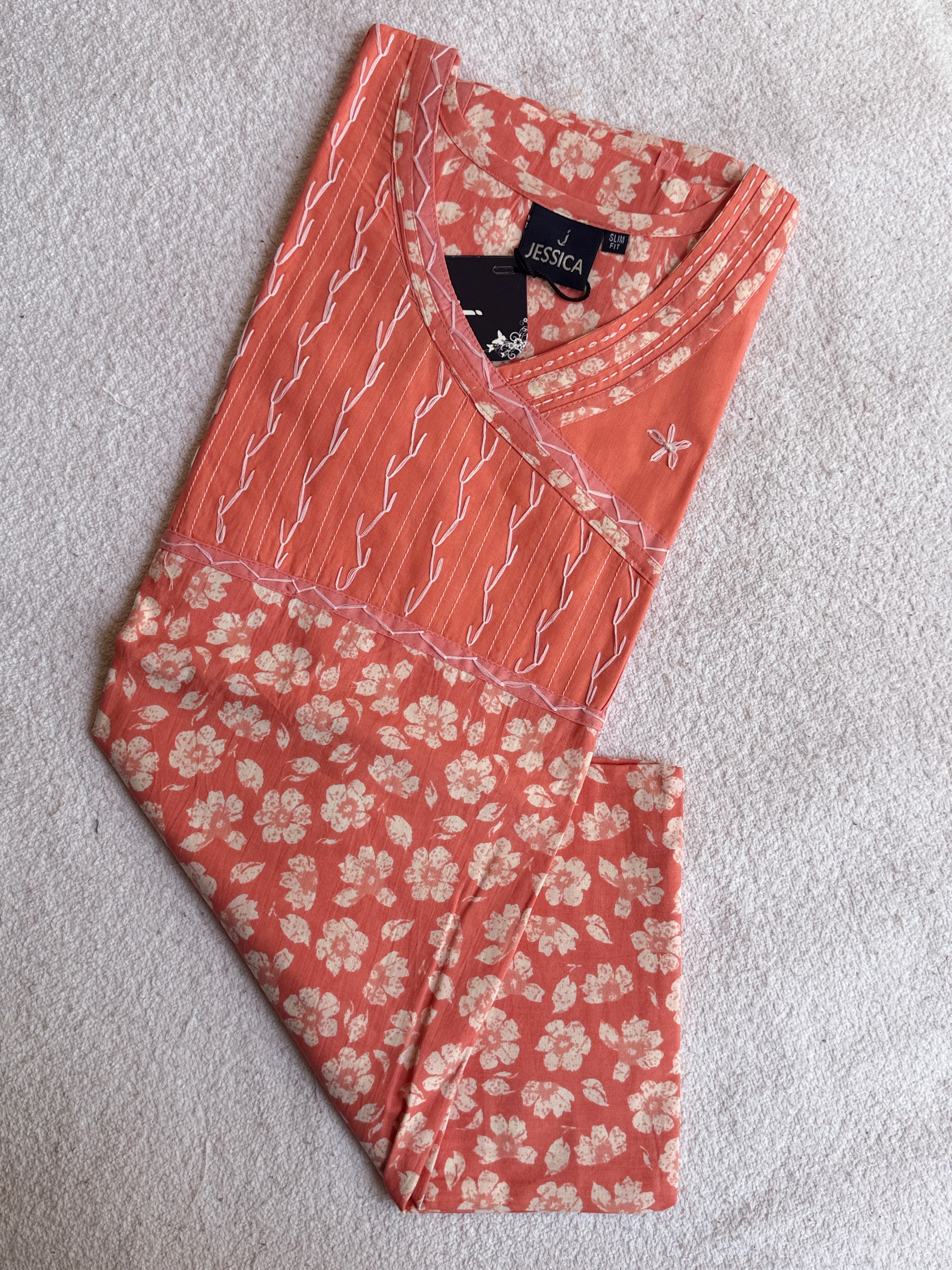 J085  - JESSICA Nighty (Slim Fit )