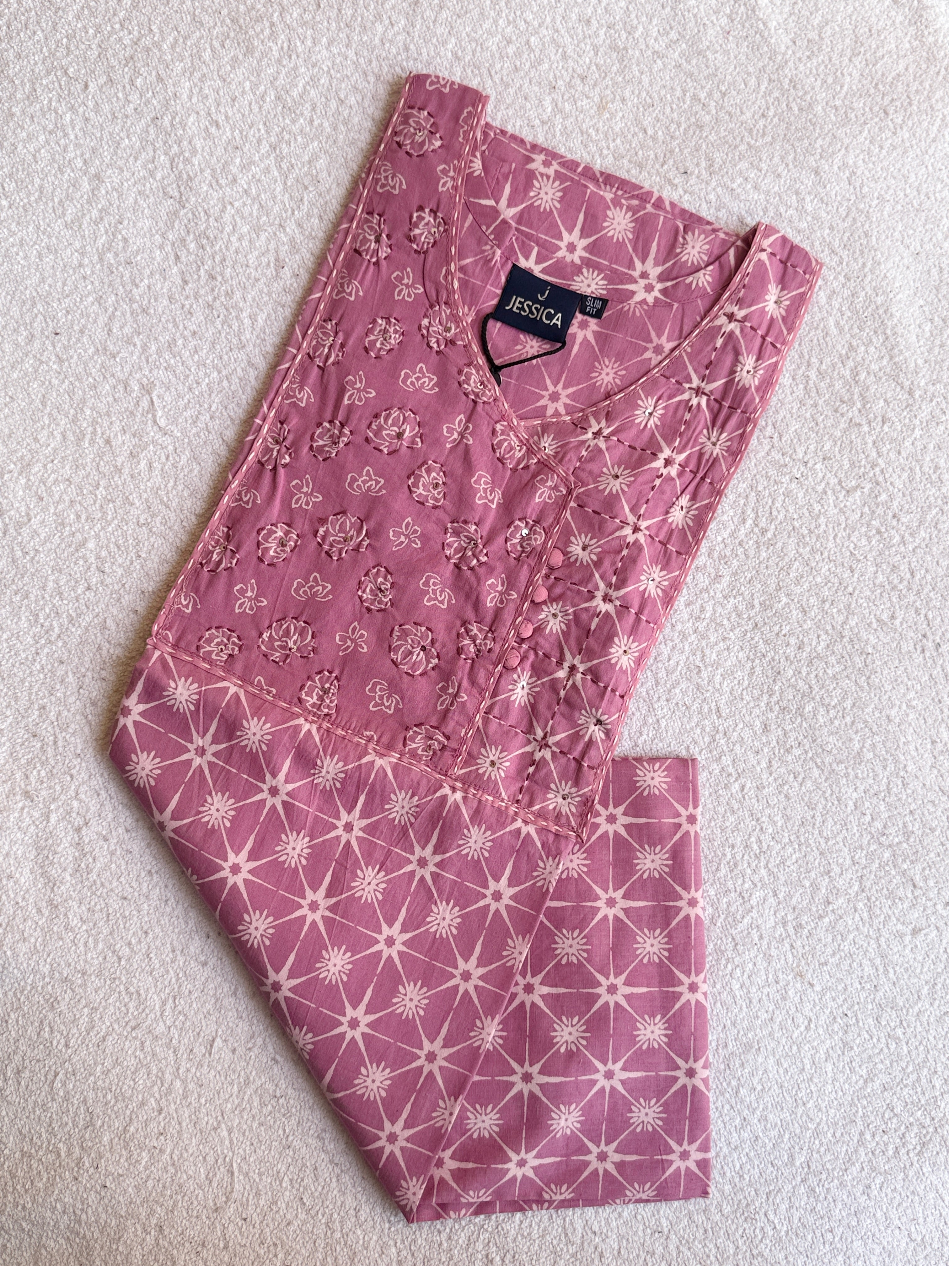 J098  - JESSICA Nighty (Slim Fit )