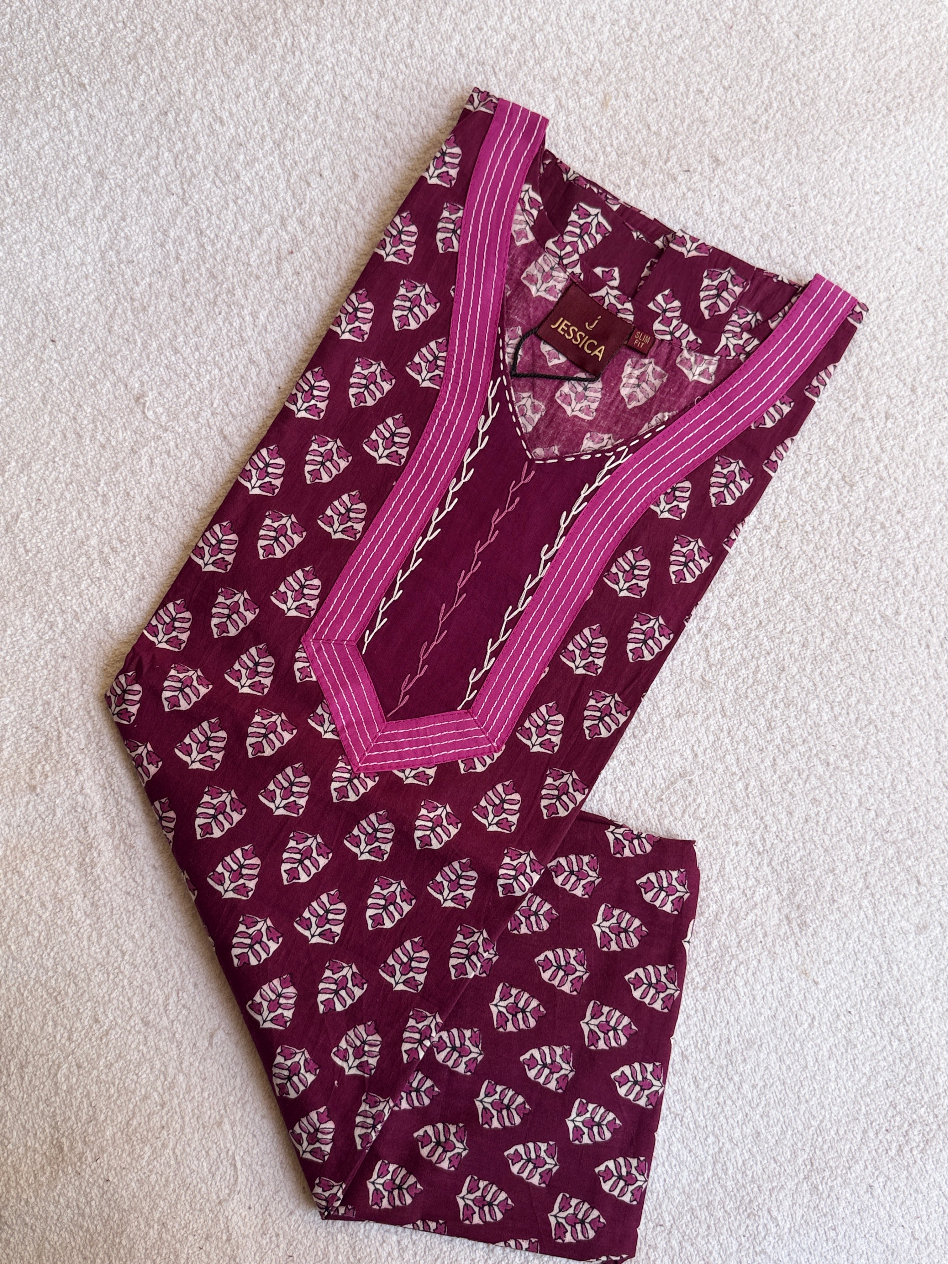 J0100  - JESSICA Nighty (Slim Fit )
