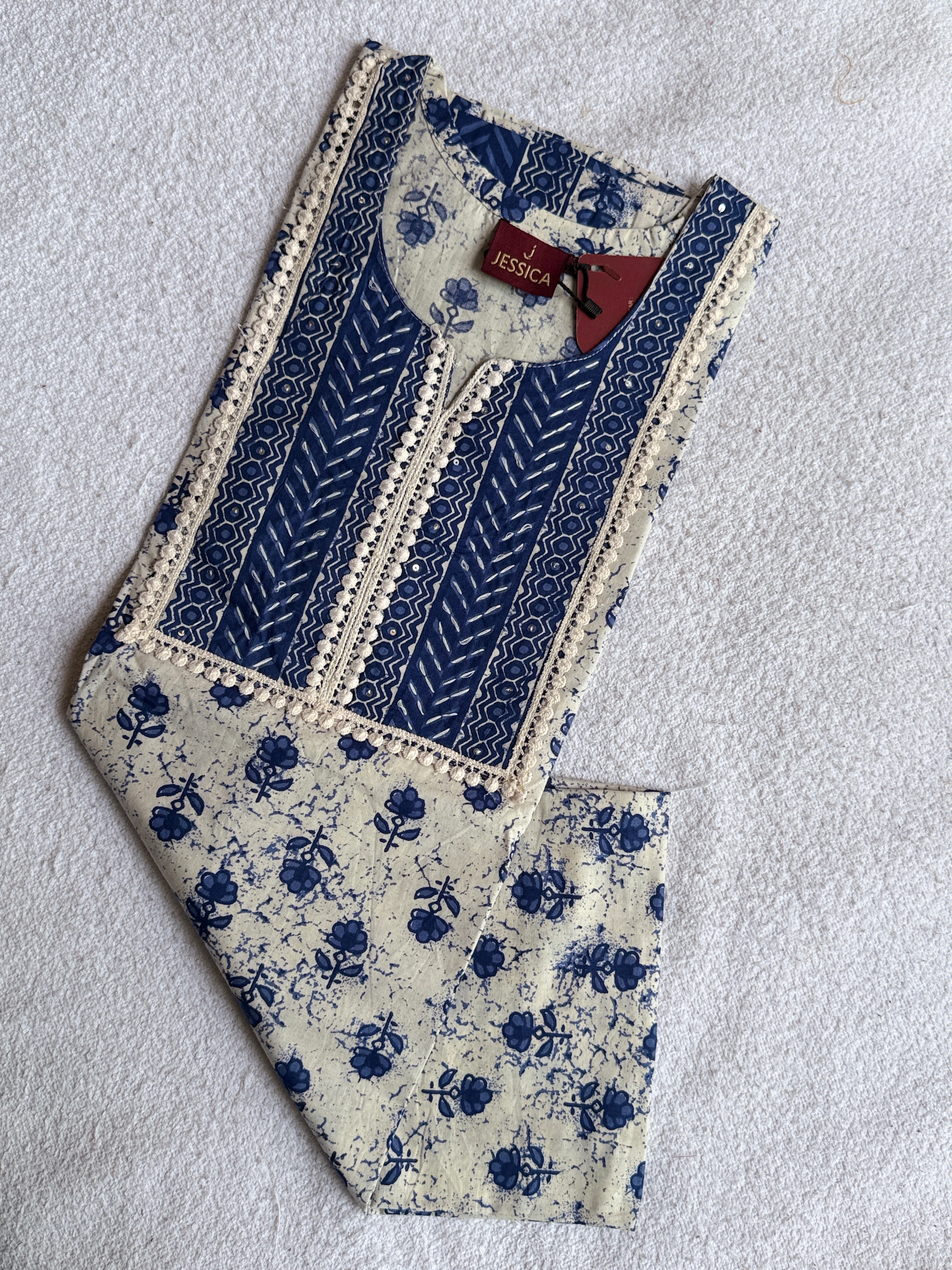 J066- JESSICA Nighty (Slim Fit )