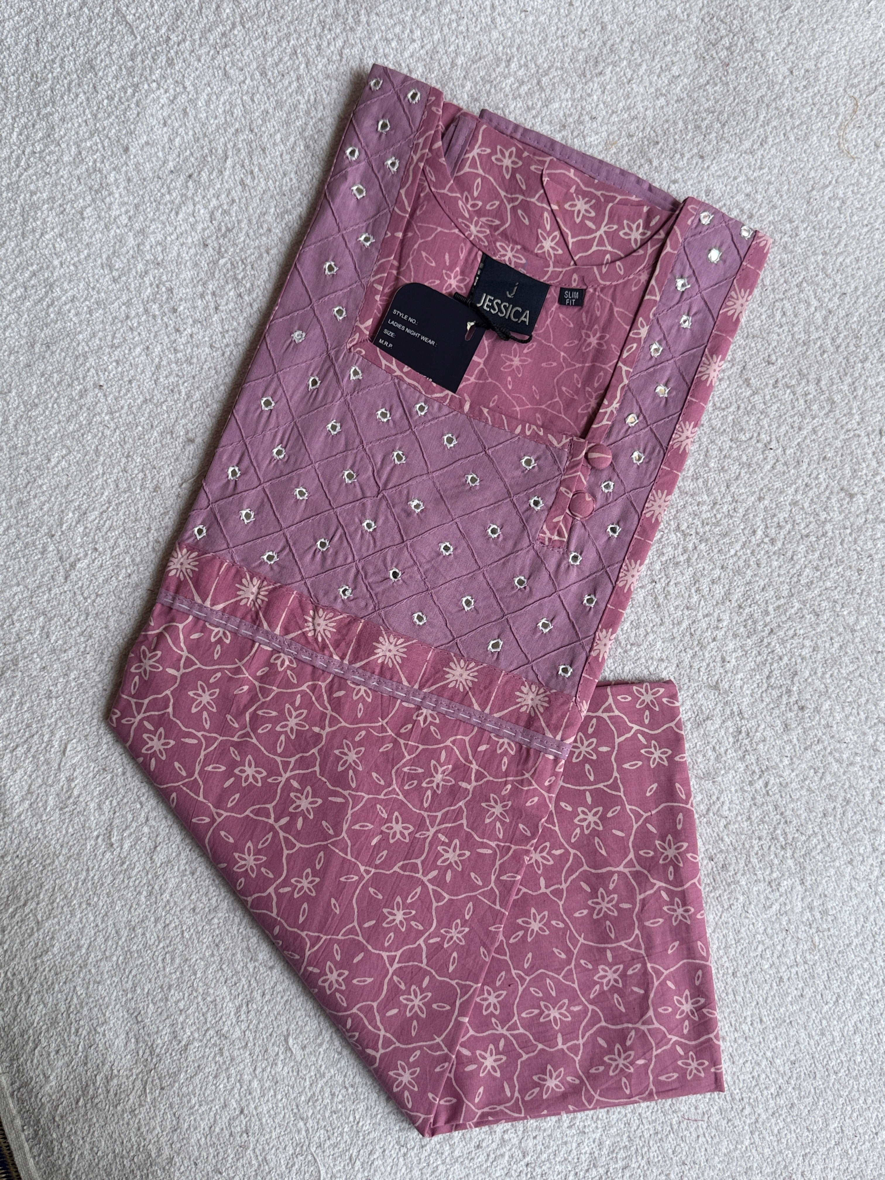 J035 - JESSICA Nighty (Slim Fit )