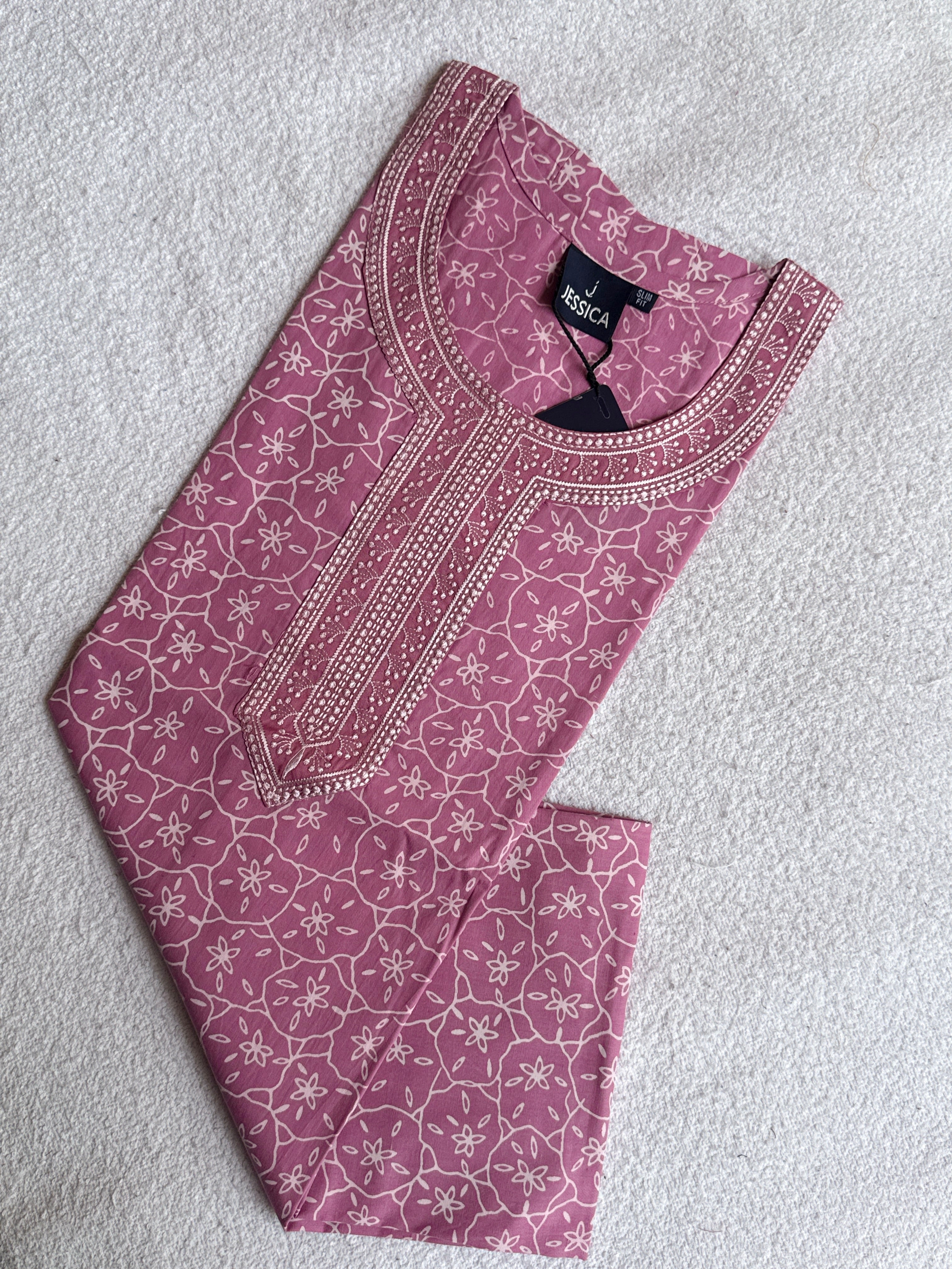 J025 - JESSICA Nighty (Slim Fit )