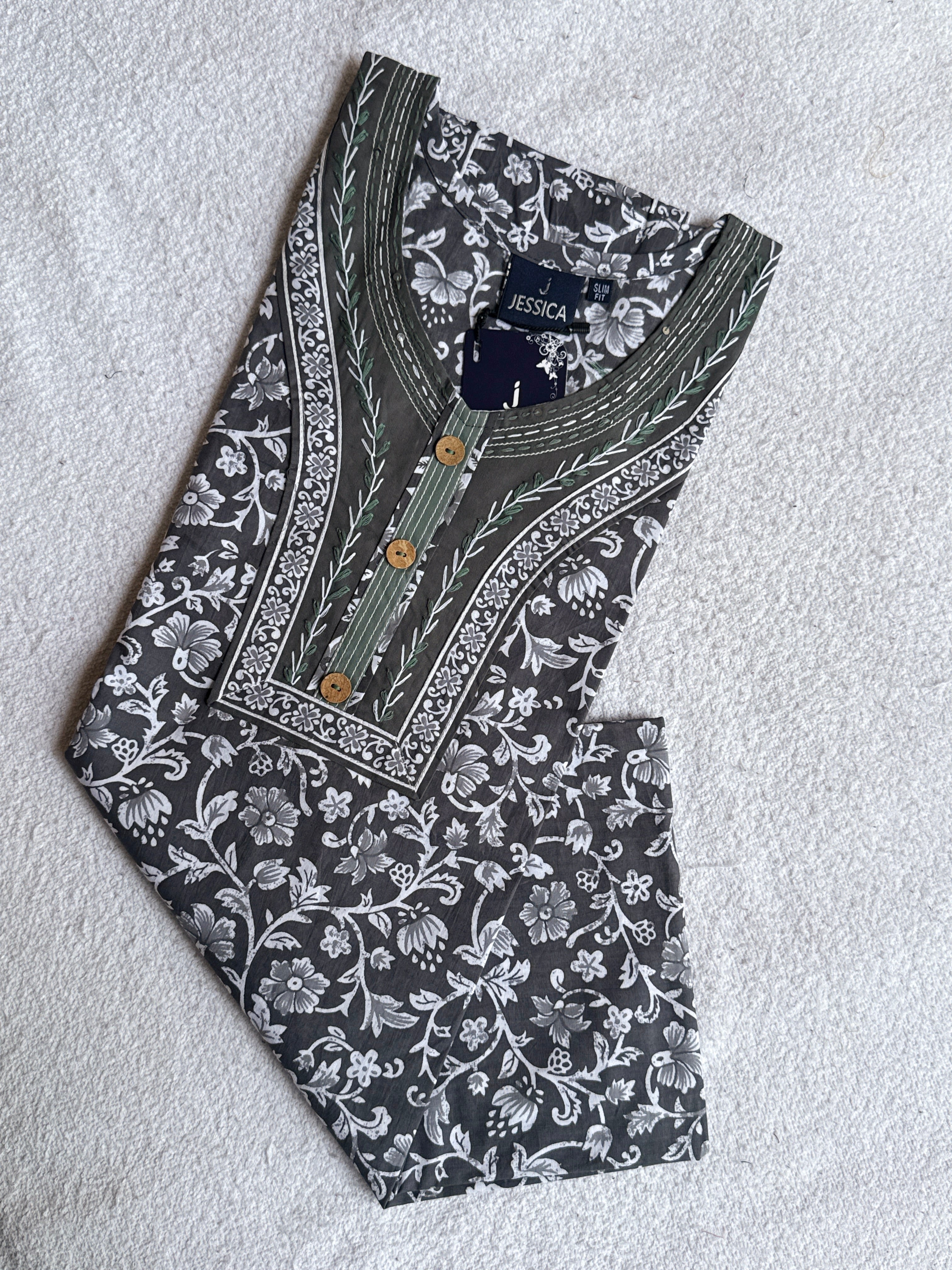 J012 - JESSICA Nighty (Slim Fit )