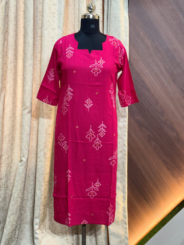 B225 - Daily wear Long Kurtis