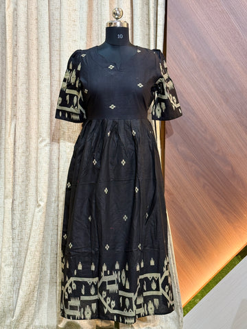 B203  - Fit & Flared Frock