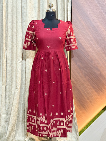 B195  - Fit & Flared Frock