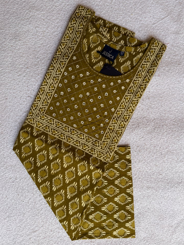 J222 - JESSICA Nighty (Slim Fit )
