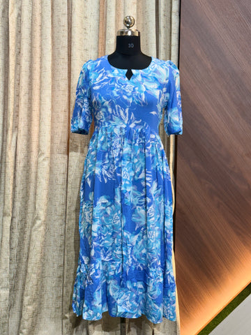 1015  - Frocks