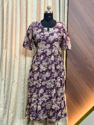 1023  - Frocks