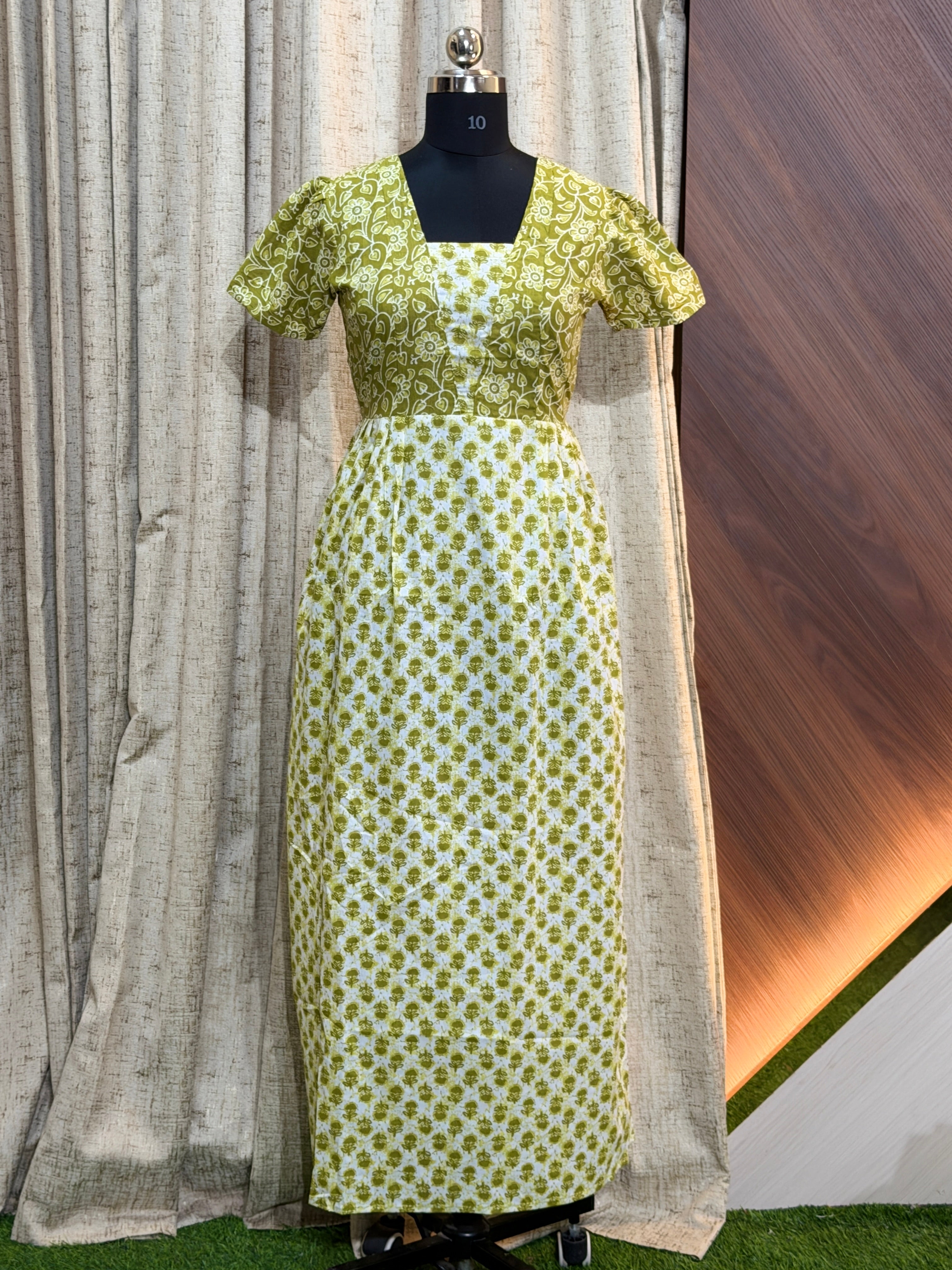 9688 - Frock Style Nighty