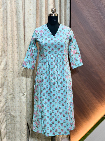 B325 - Flared Frock