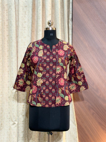 B321  - Short Kurtis