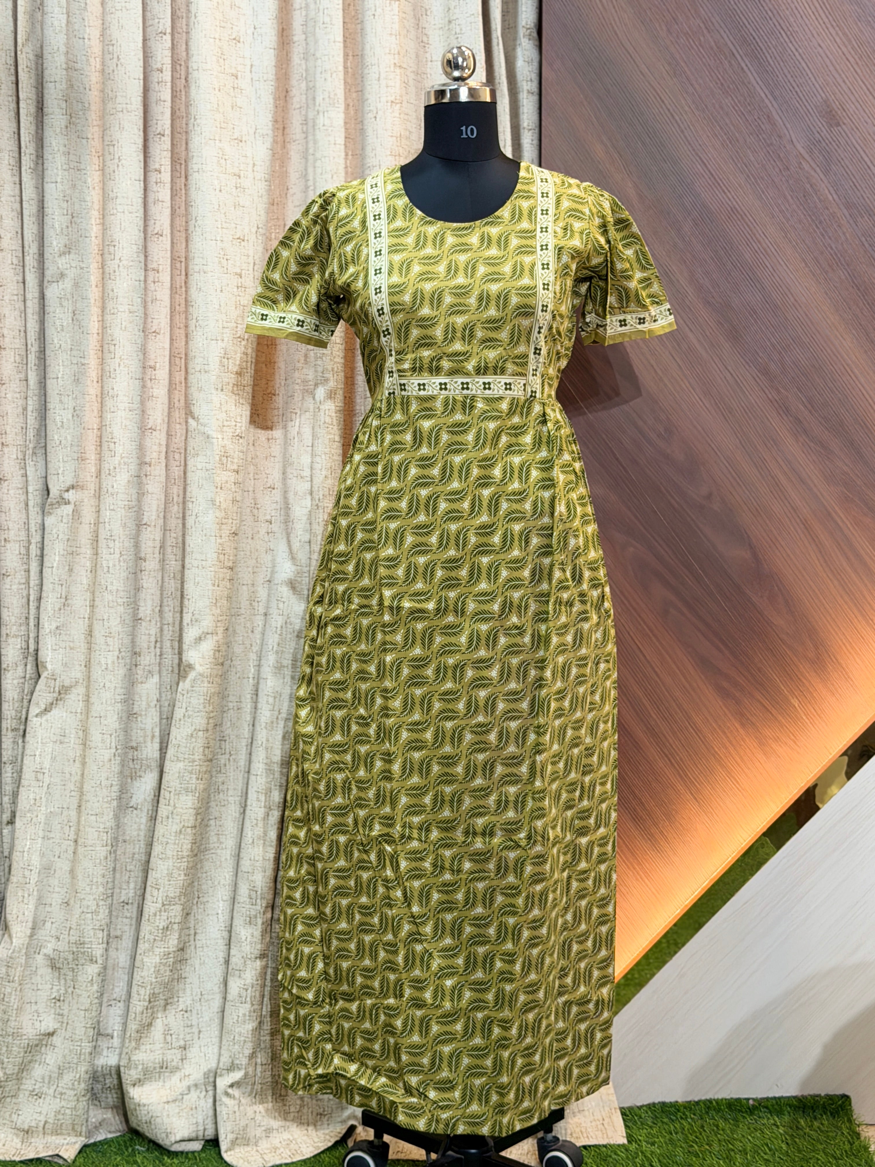 9747 - Frock Style Nighty