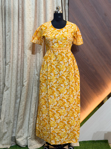 9750 - Frock Style Nighty