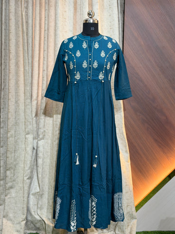 9822 -  Anarkali Kurtis