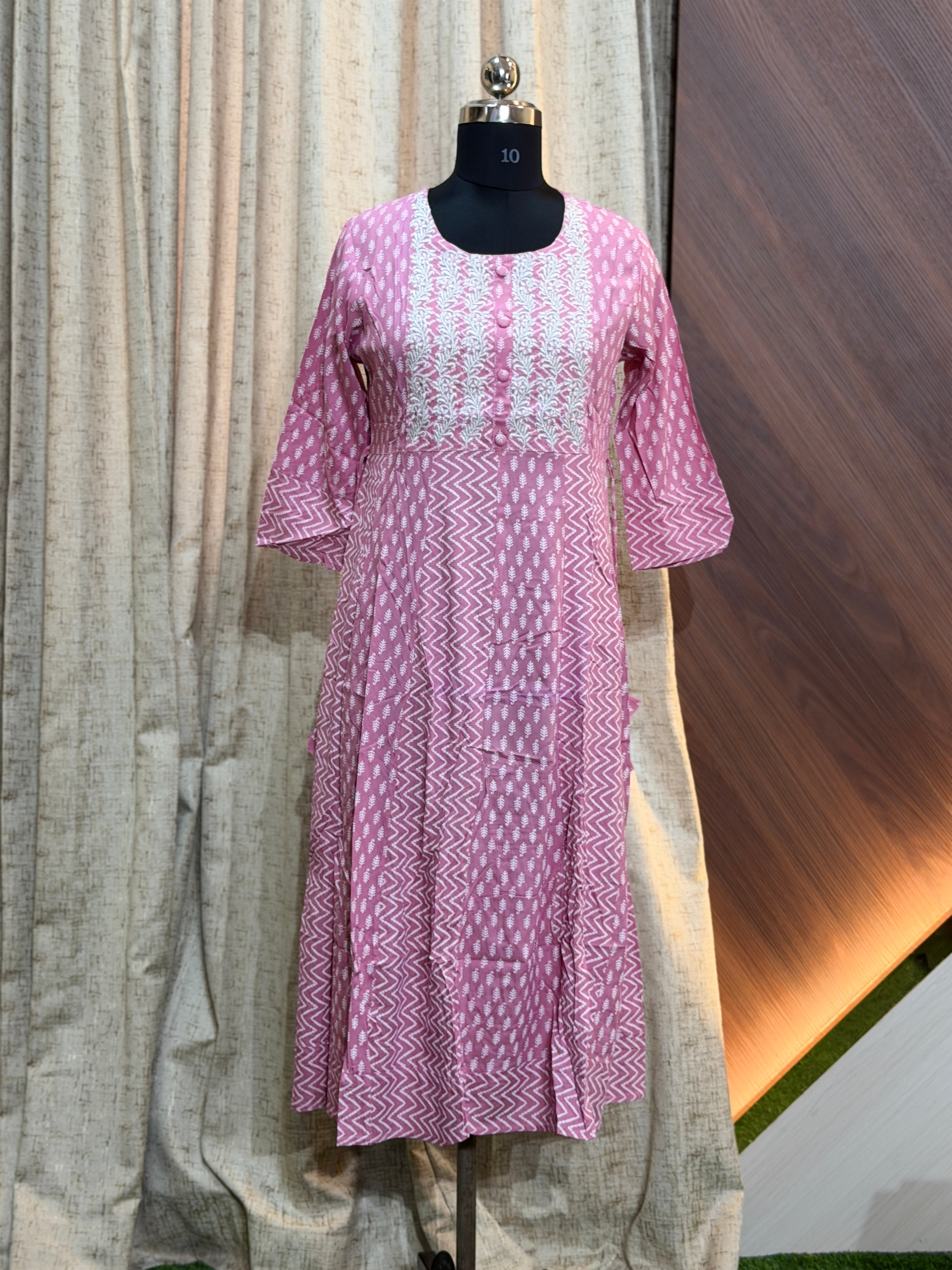 9816 -  Anarkali Kurtis