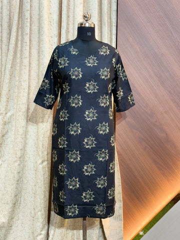 B352 - Daily wear Kurtis