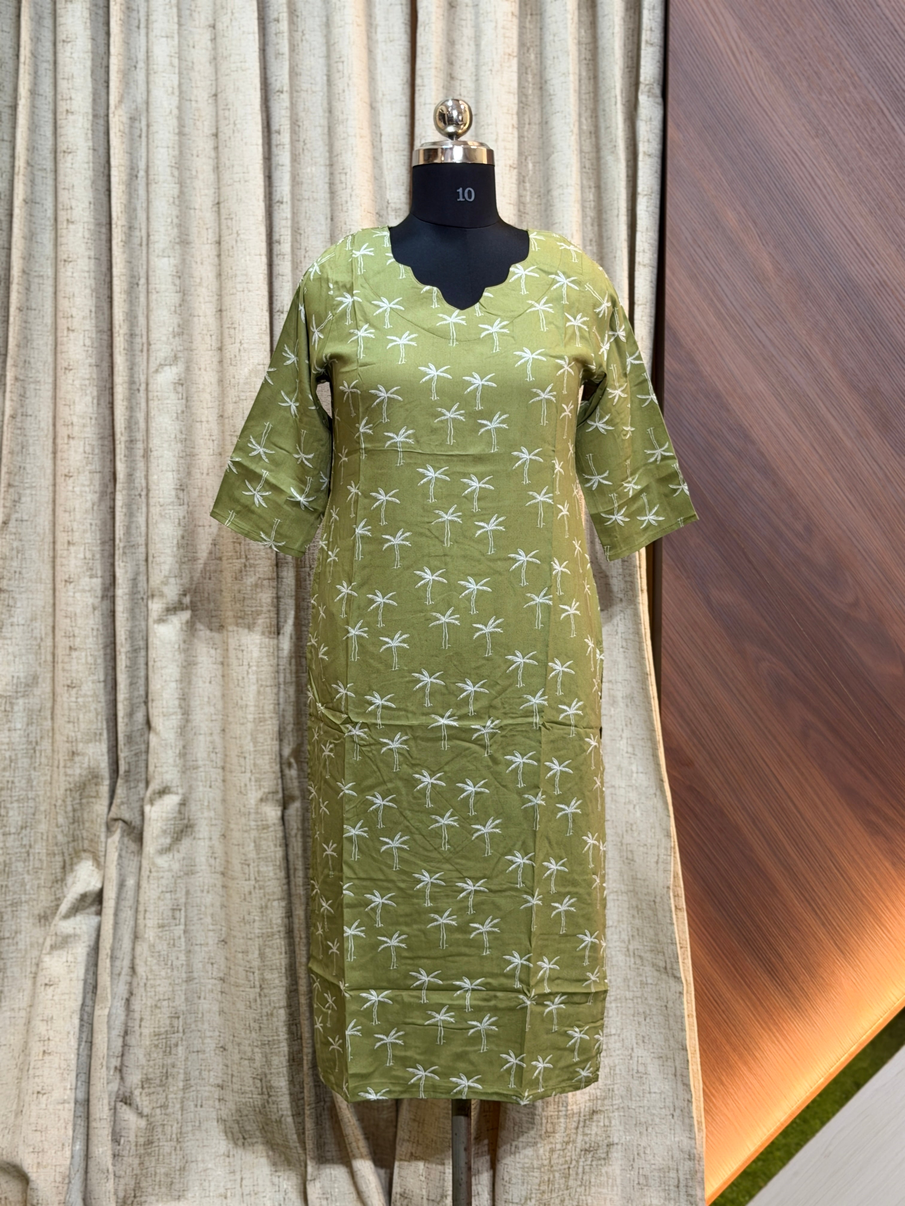 9840 - Daily wear Long Kurtis