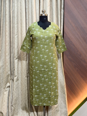 9840 - Daily wear Long Kurtis
