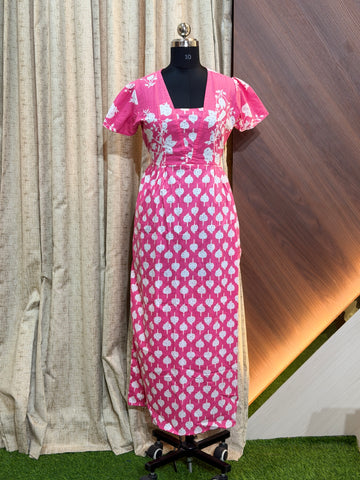 9863 - Frock Style Nighty