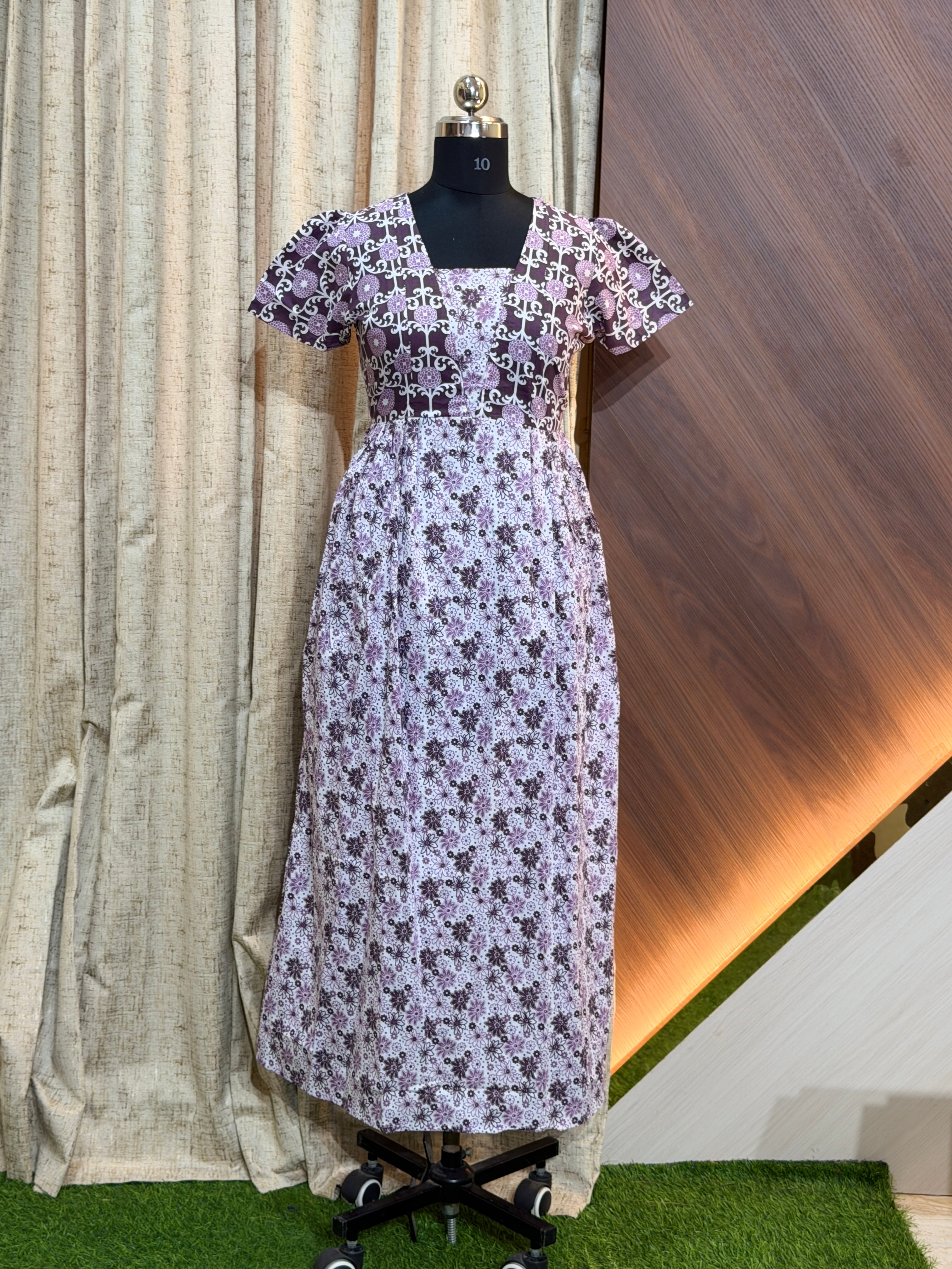 9865 - Frock Style Nighty