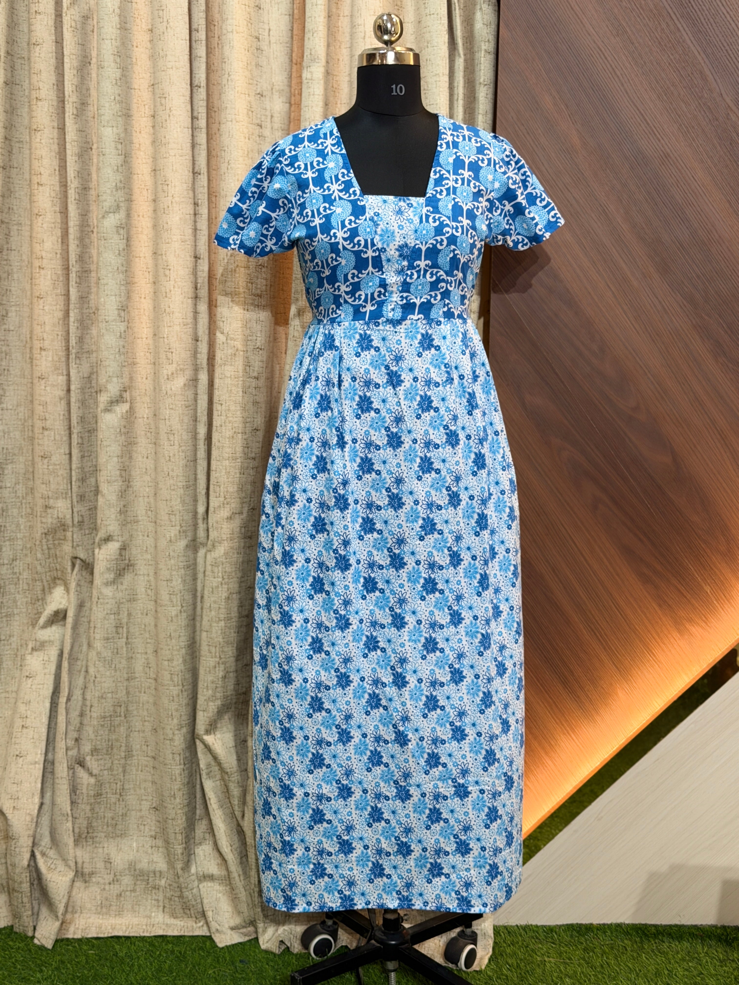 9862 - Frock Style Nighty