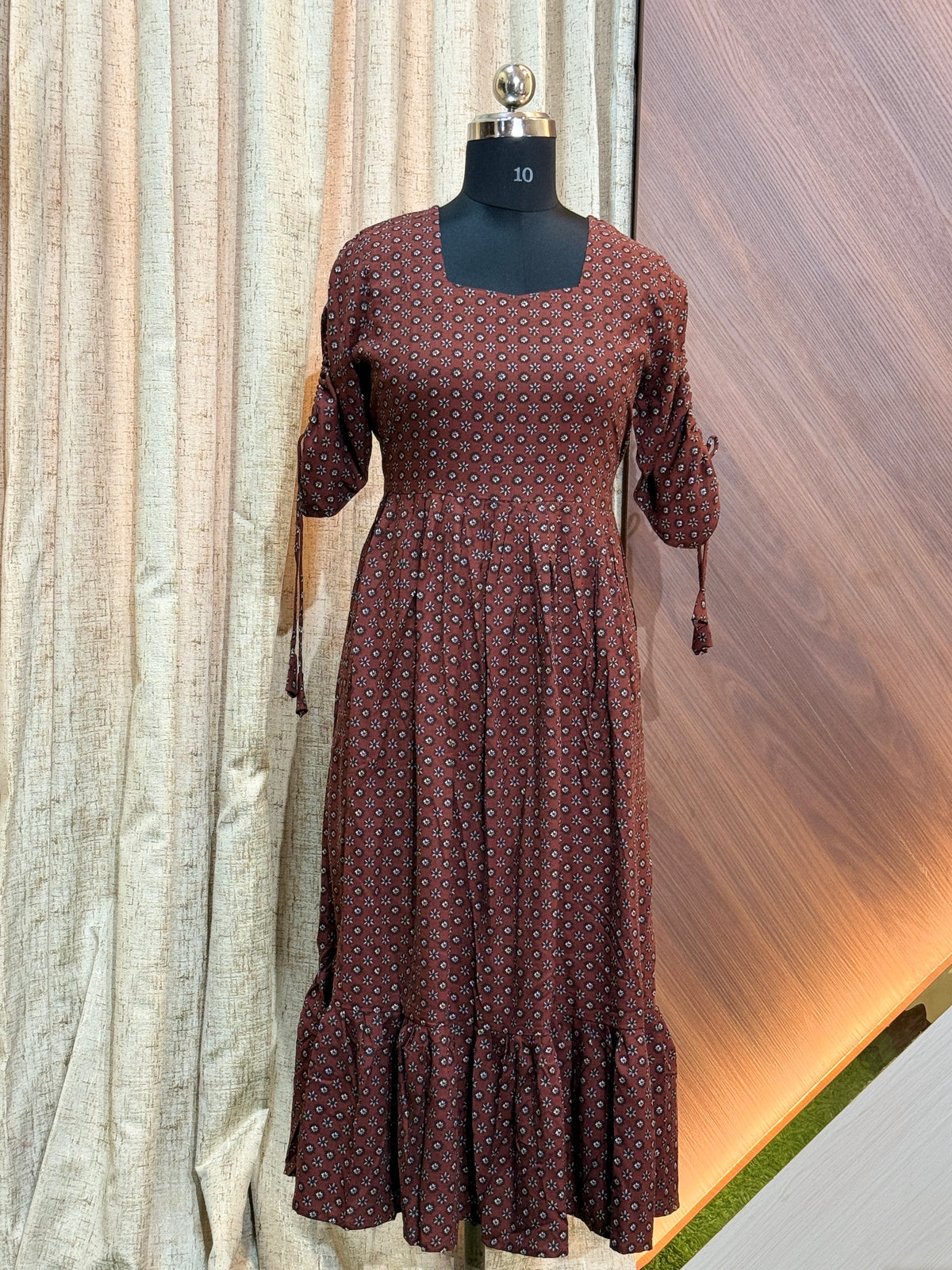 B416  - Frocks