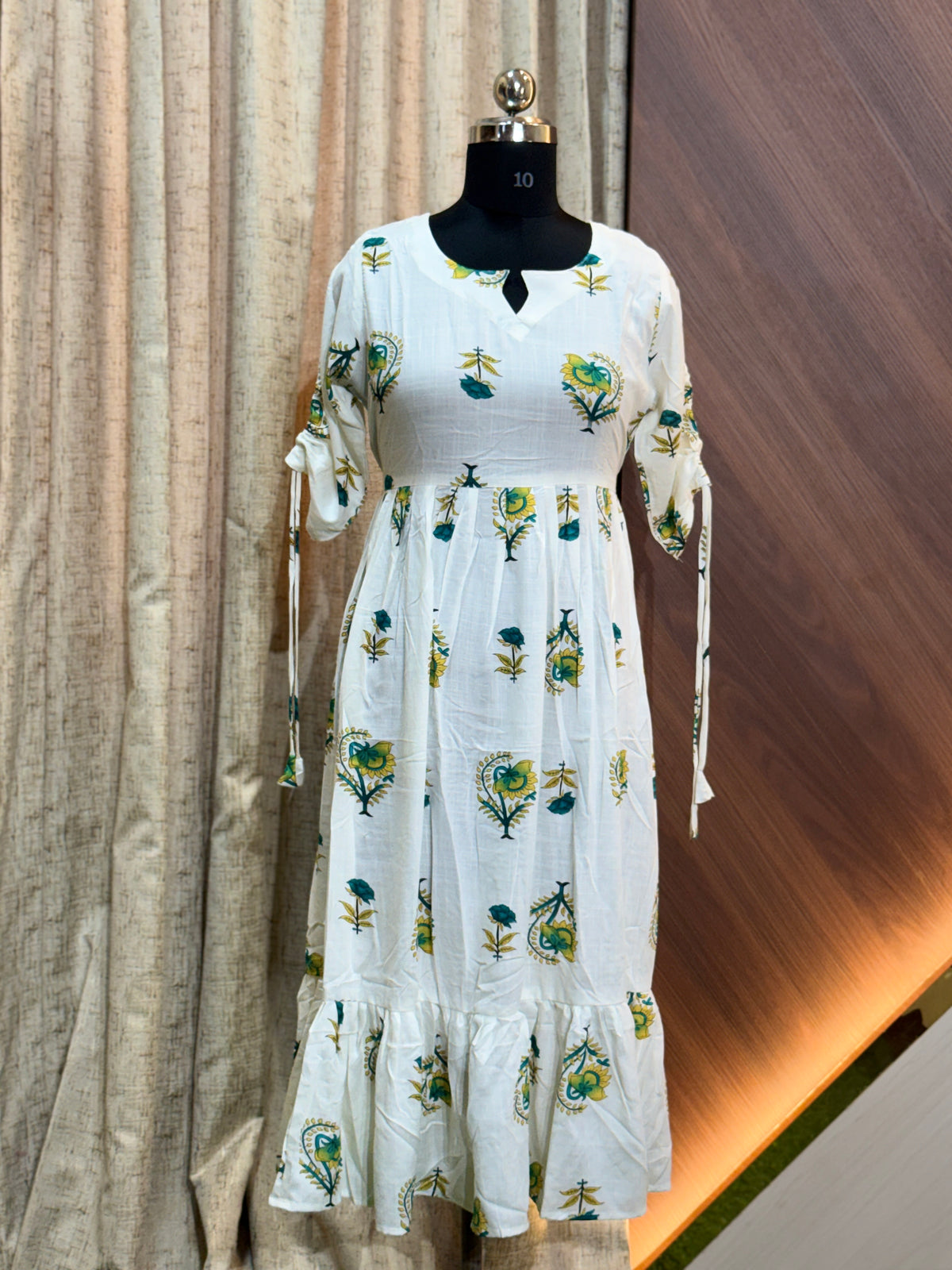 B418  - Frocks