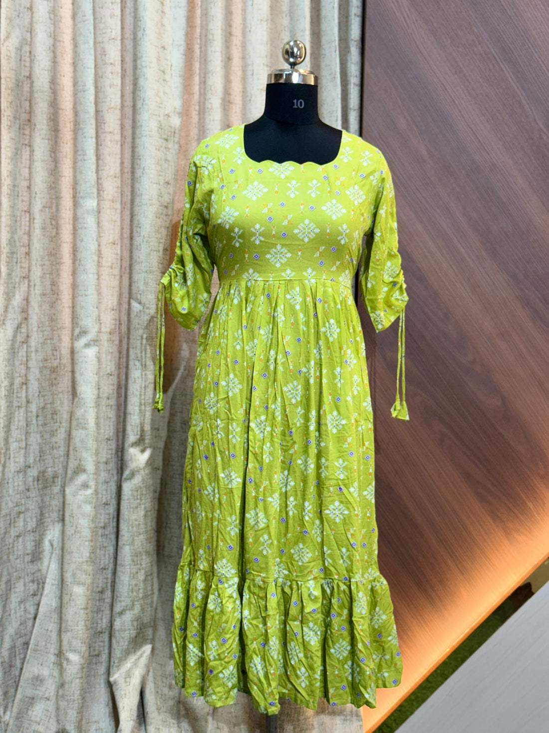B419  - Frocks