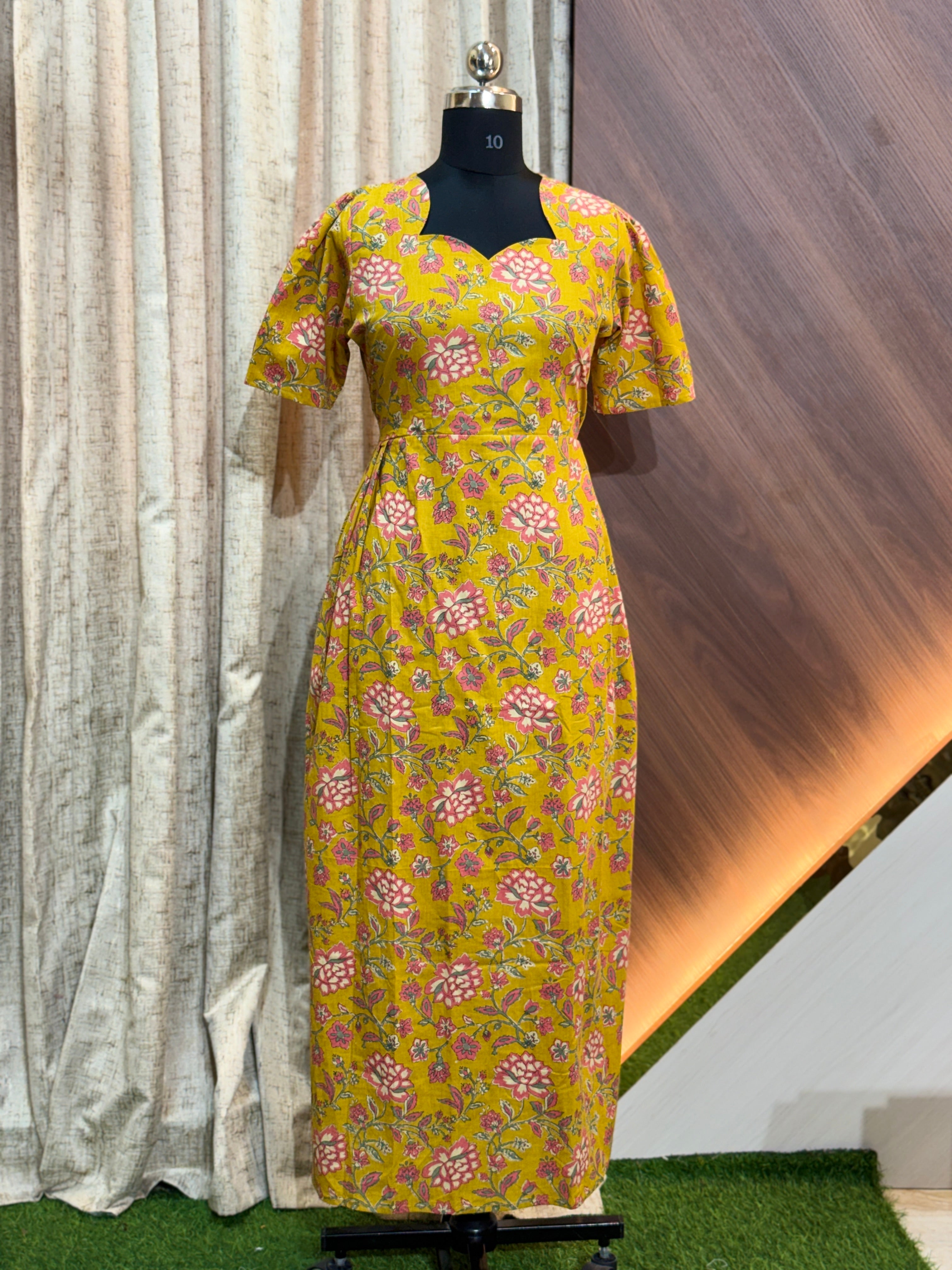 B435 - Frock Style Nighty