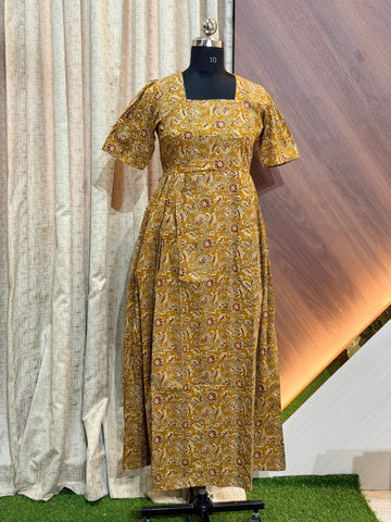B444 - Frock Style Nighty