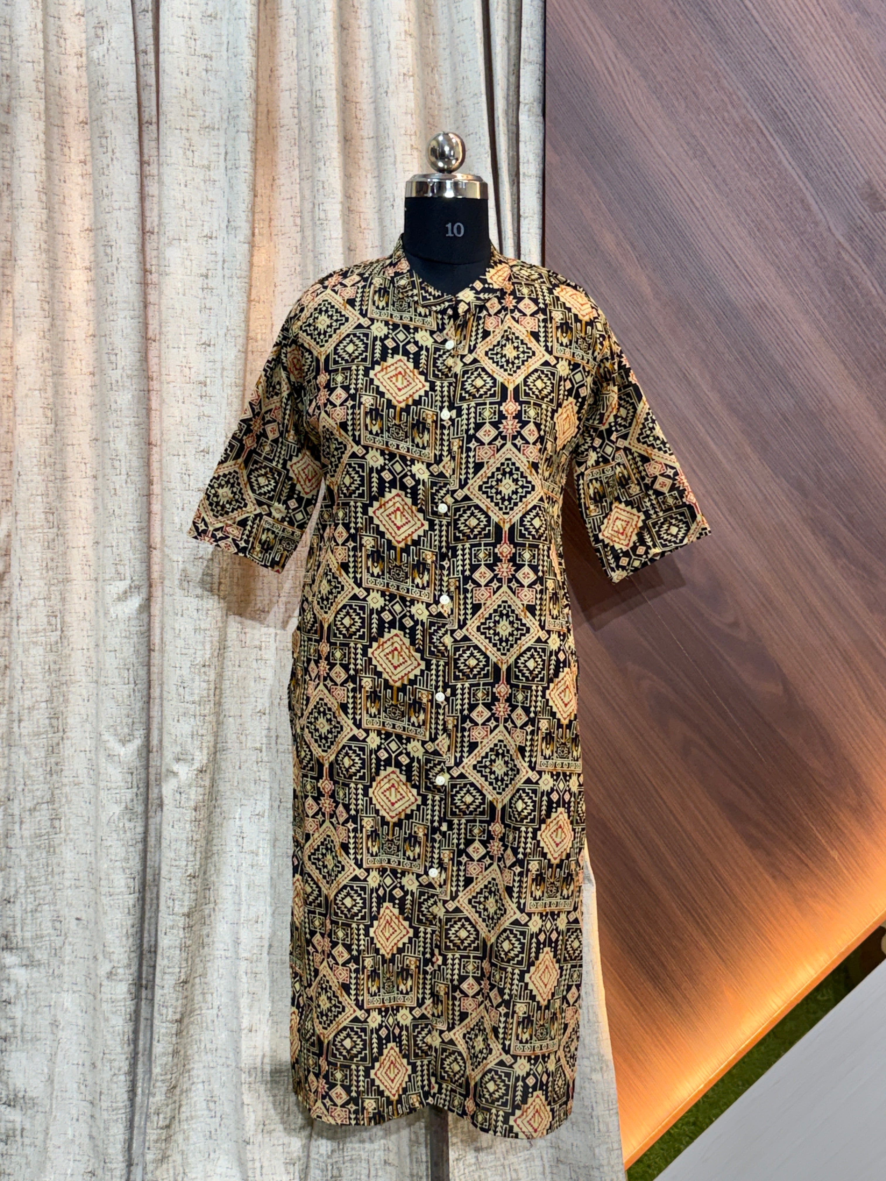7988 - Daily Wear Cotton Kurtis