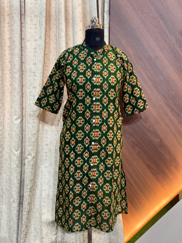 7998 - Daily Wear Cotton Kurtis