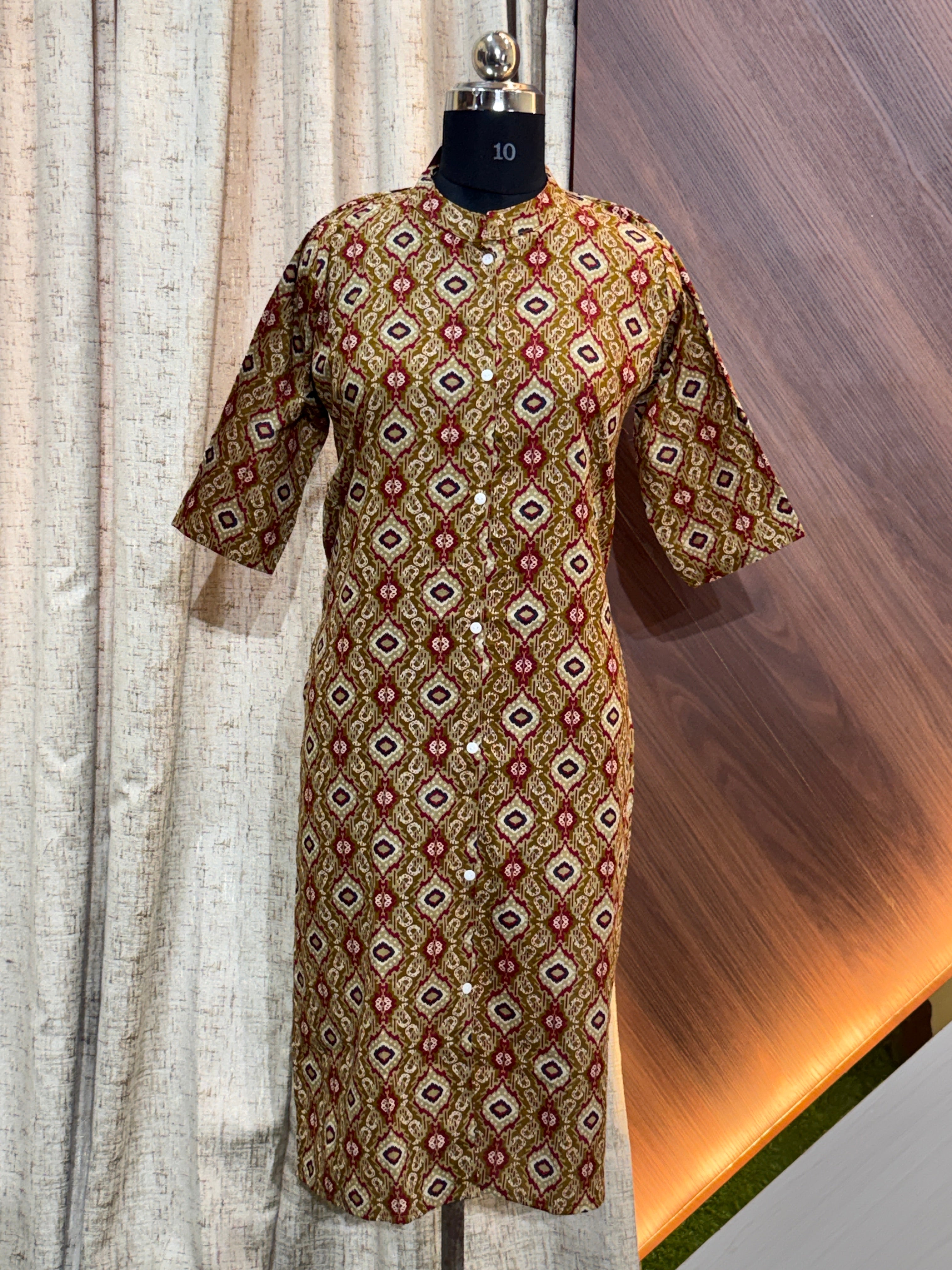 8003 - Daily Wear Cotton Kurtis