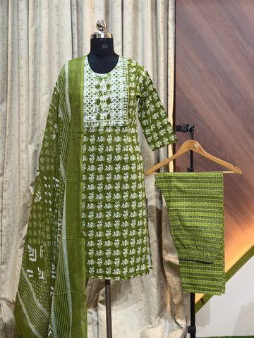 A180  - Kurti with Pant and Dupatta
