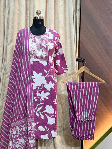 A331 - Kurti with Pant and Dupatta