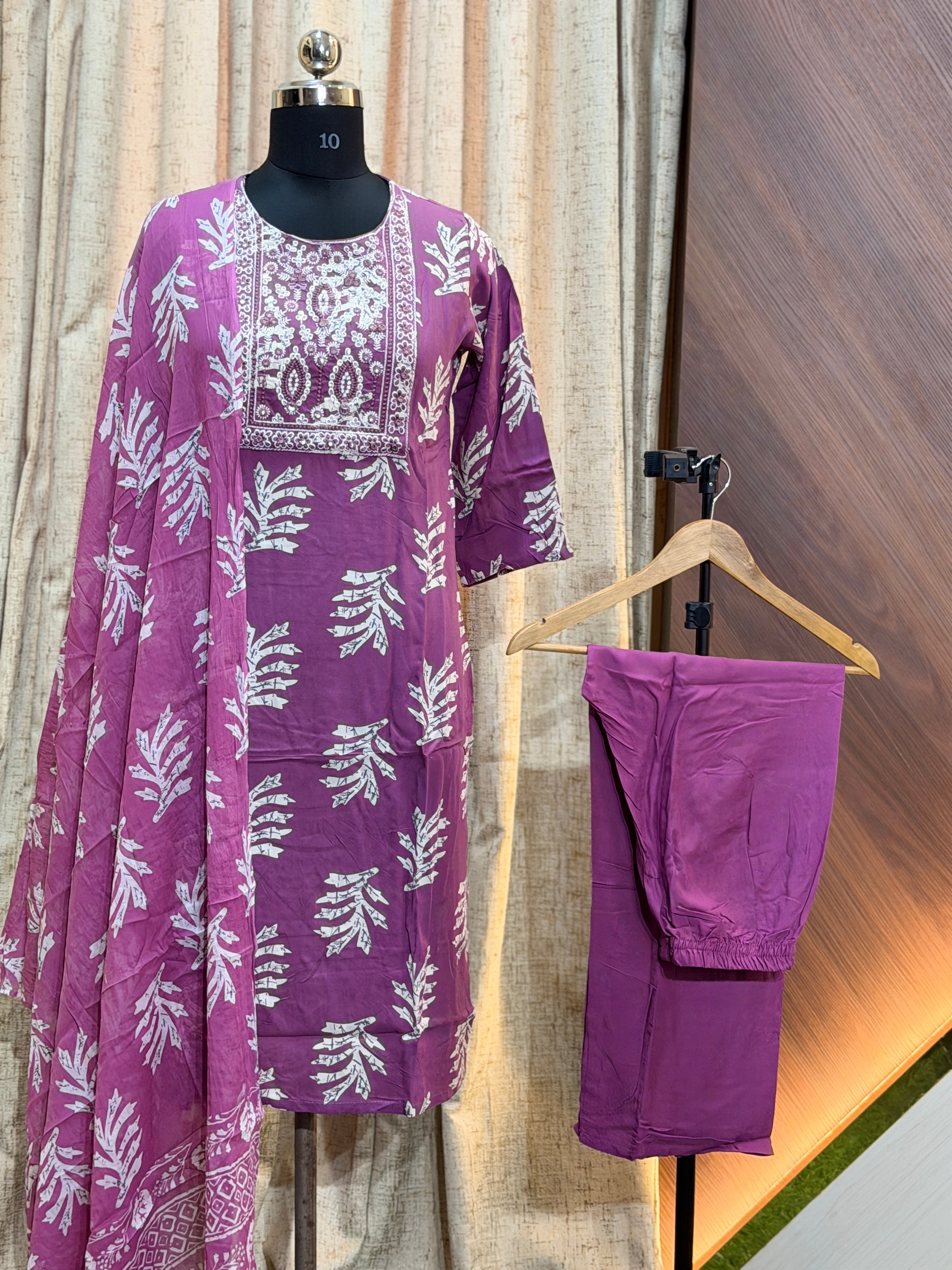 A347 - Kurti with Pant and Dupatta