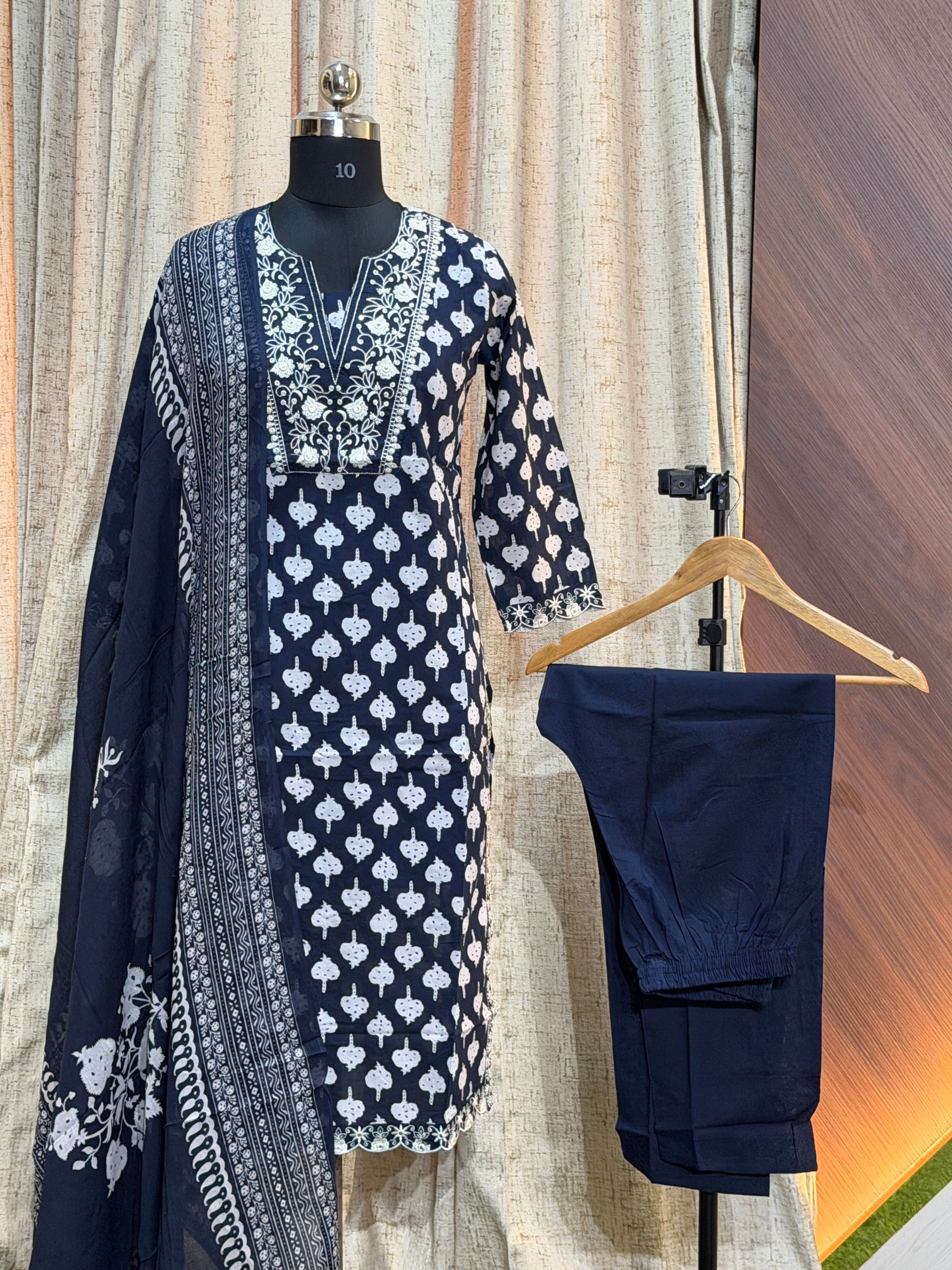 A441 - Kurti with Pant and Dupatta