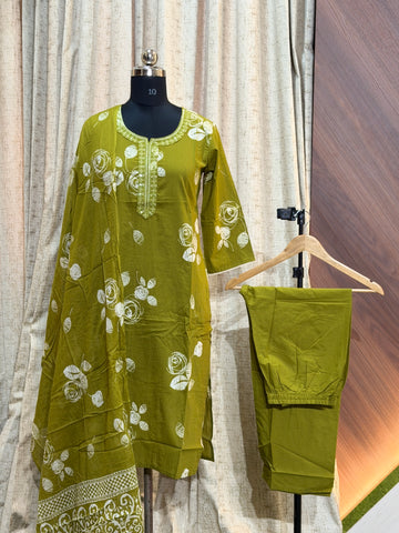 A446 - Kurti with Pant and Dupatta