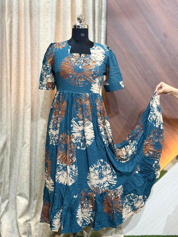 B567  - Fit & Flared Frock