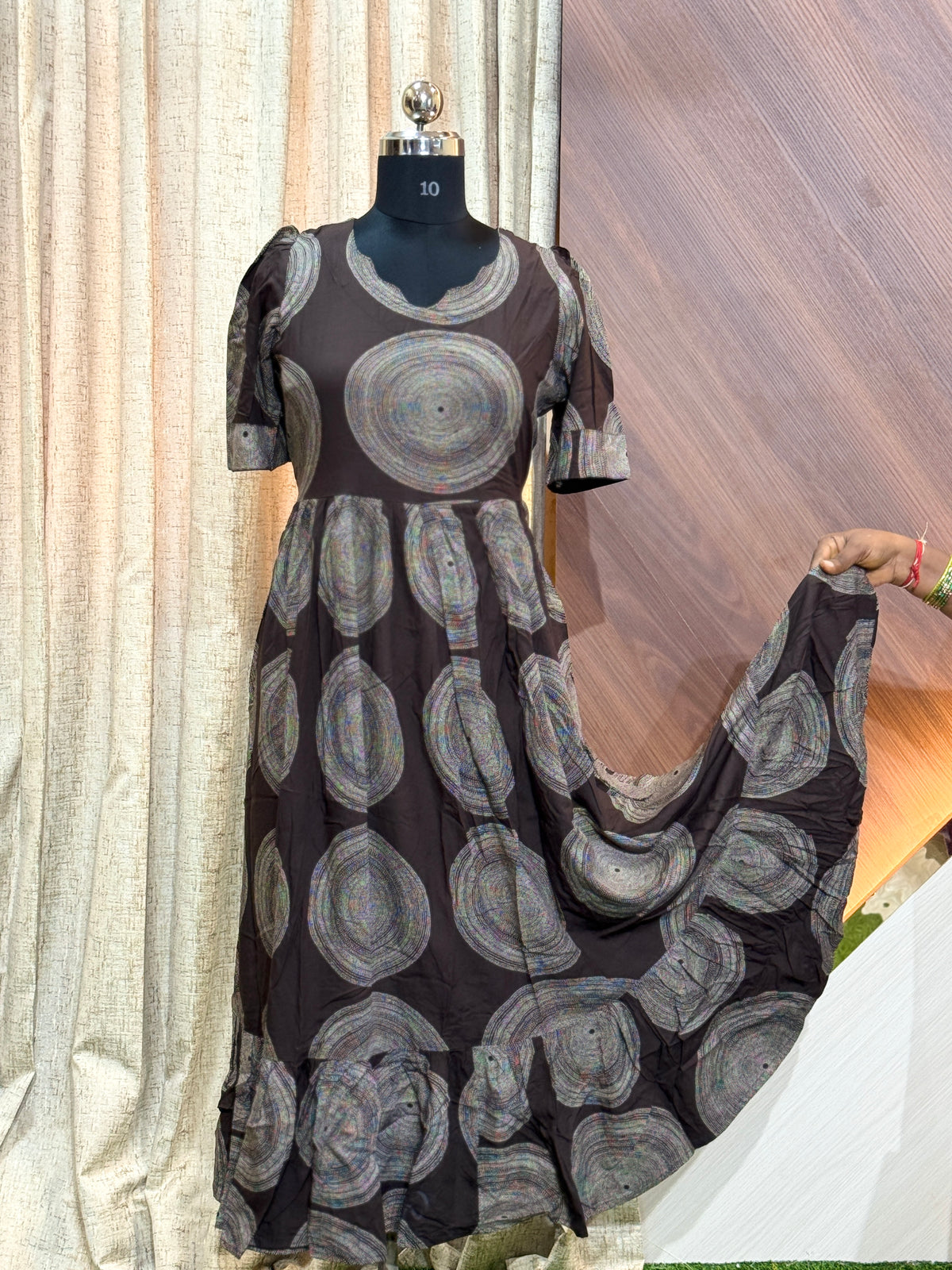 B557 - Fit & Flared Frock