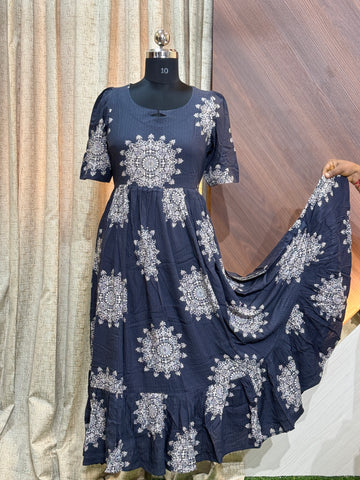 B555 - Fit & Flared Frock