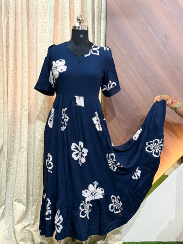 B558 - Fit & Flared Frock