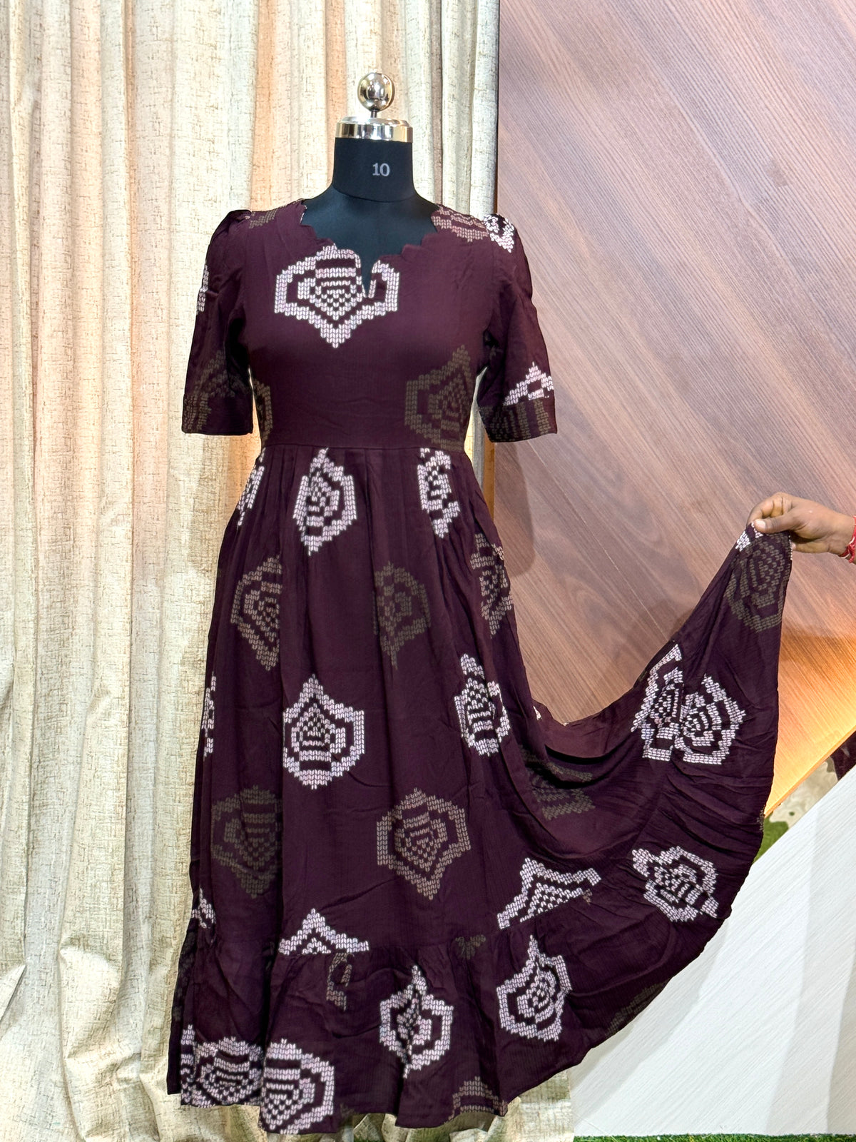 B556 - Fit & Flared Frock