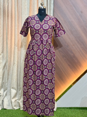 B585 - Frock Style Nighty Feeding with Center Zip