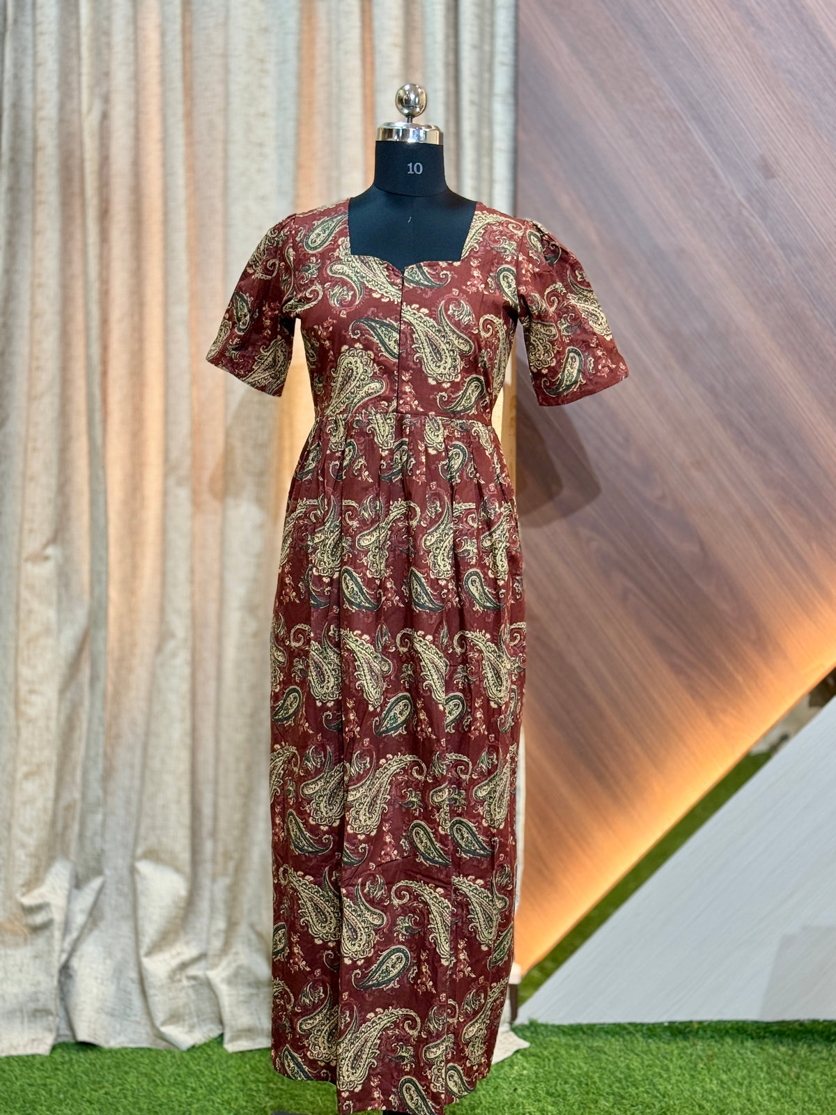 B590 - Frock Style Nighty Feeding with Center Zip