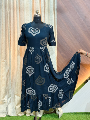 B579  - Fit & Flared Frock